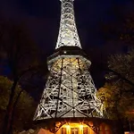 Utulny Podkrovni R4 V Praze 프라하