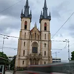 útulný Podkrovní R4 V Praze Habitación en casa particular